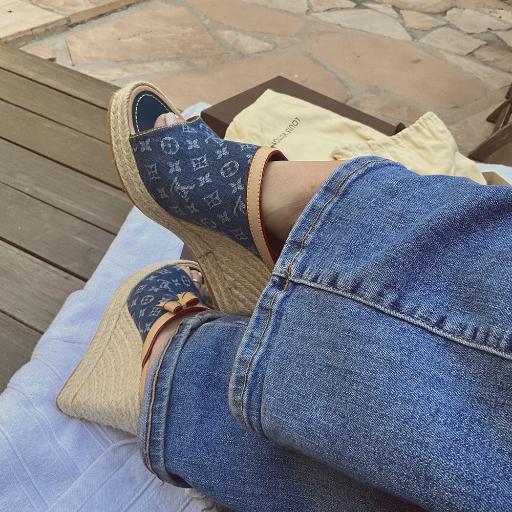 LOUIS VUITTON LV NOS Monogram denim Platform wedge 9 39